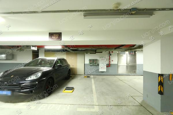 杨浦,仁恒怡庭 ,精装, 4室3厅,103平