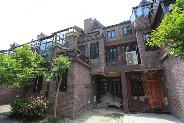 上海松江 ,绿地蔷薇九里(别墅) ,毛坯, 3室2厅,96平二手房-德佑在线