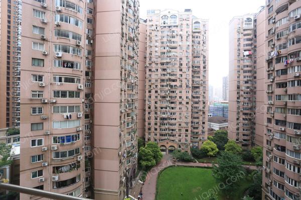 静安,三和花园 ,精装, 2室2厅,105平