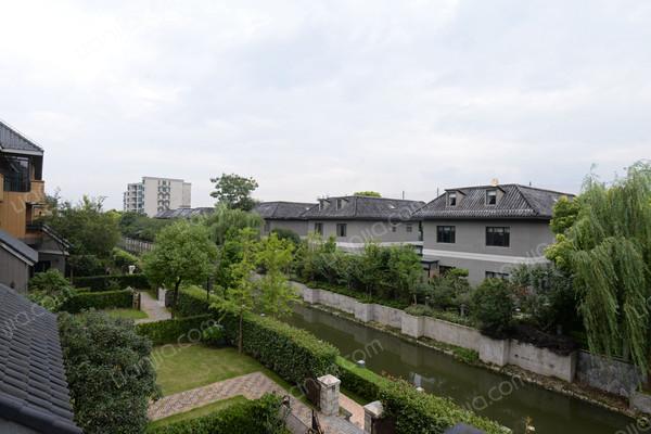 闵行,大都会高尔夫和风(别墅) ,精装, 4室2厅,338平