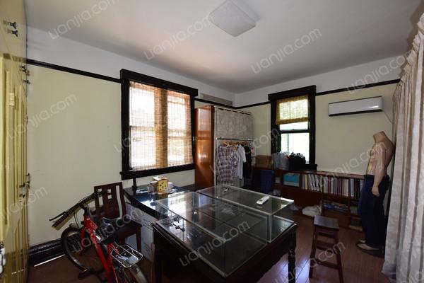 徐汇,复兴公寓 ,精装, 2室2厅,153平